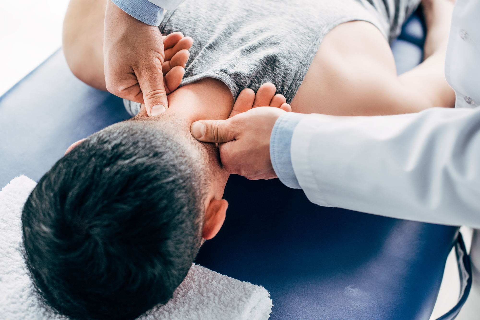 Read more about the article Exploring Chiropractic Care
